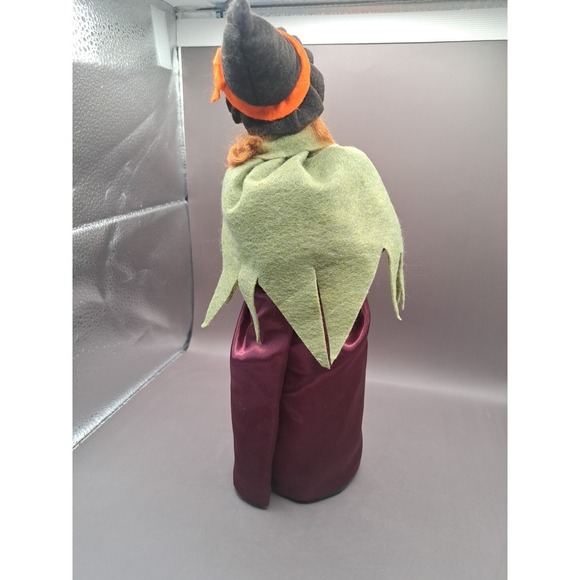 BYERS' CHOICE LTD.2011 WITCH WITH PUMPKIN Satin Dress Black Hat Artist Signed - Picture 8 of 15